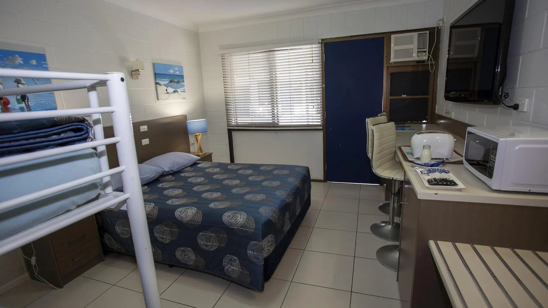 Moffat Beach Motel Caloundra