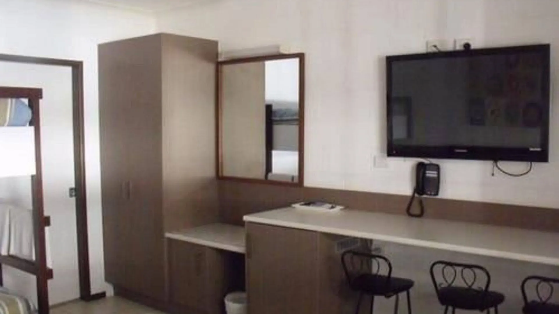 ***  Moffat Beach Motel Caloundra Australia